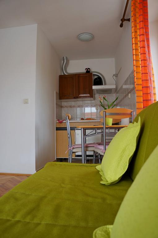 Kamena Apartment & Studio Makarska Exterior foto